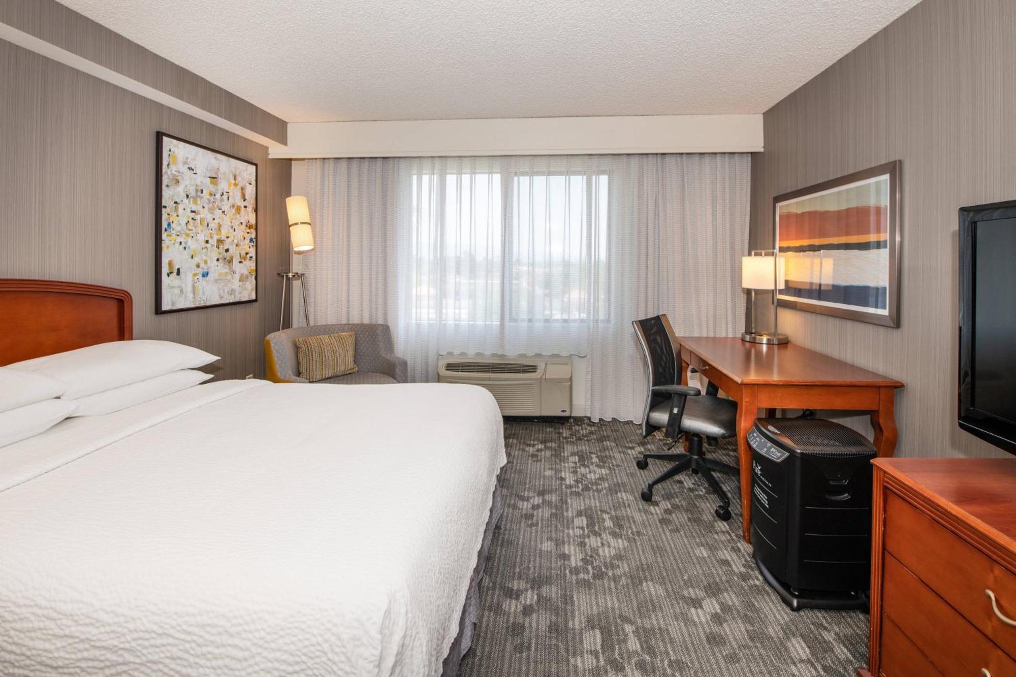 Courtyard By Marriott Newark Silicon Valley Exterior foto