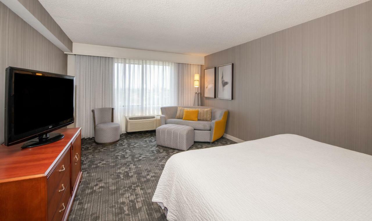 Courtyard By Marriott Newark Silicon Valley Exterior foto